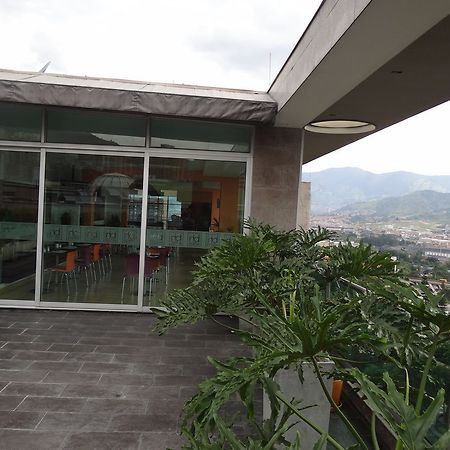 Hotel Bh El Poblado Medellin Exterior photo